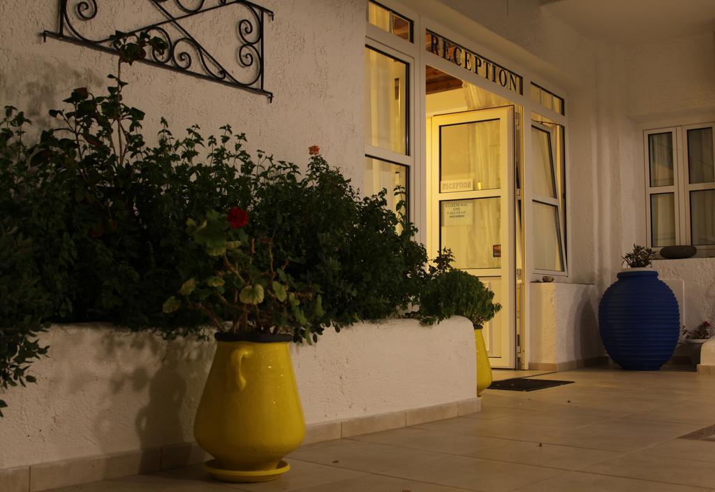 Giannoulis Hotel آداماس المظهر الخارجي الصورة